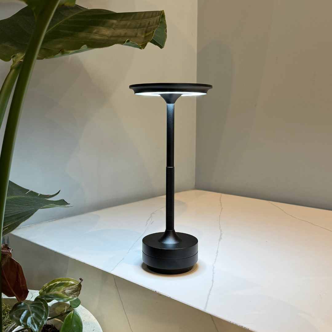 Hestia™ - Smart Lamp