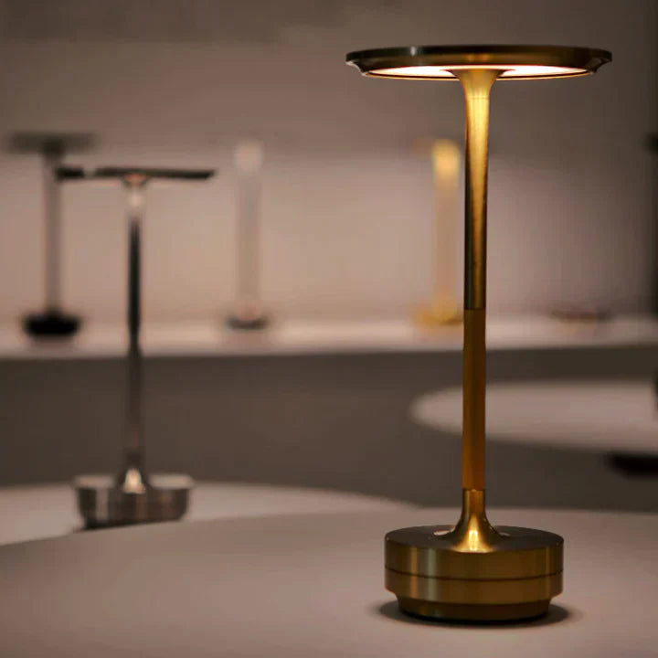 Hestia™ - Smart Lamp