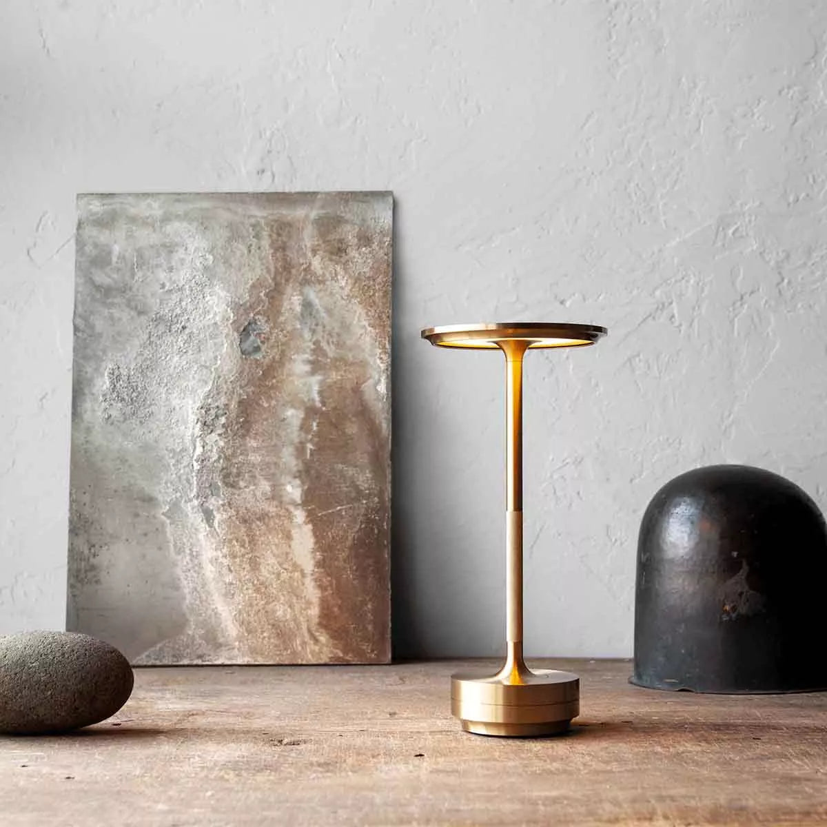 Hestia™ - Smart Lamp