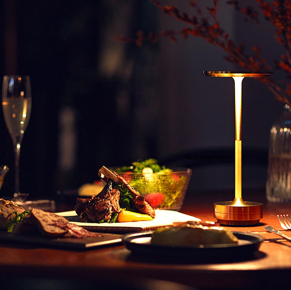 Hestia™ - Smart Lamp