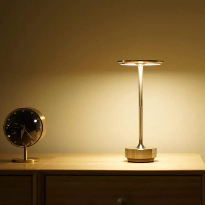 Hestia™ - Smart Lamp