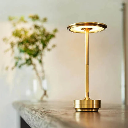 Hestia™ - Smart Lamp